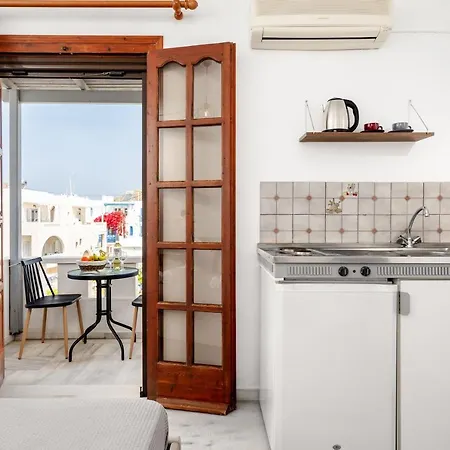 Flerianos Naxos Aparthotel