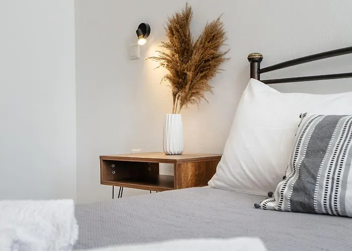 Flerianos Naxos Апарт-отель